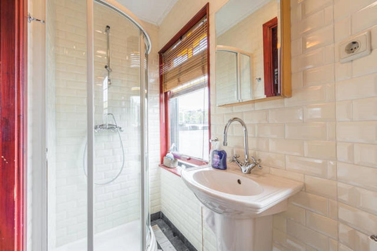 أمستردام Houseboat Amstel River Studio الغرفة الصورة
